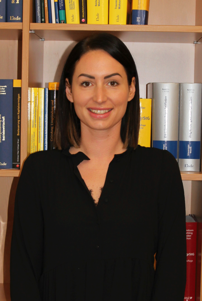 Foto von Frau Christina Mayrhofer